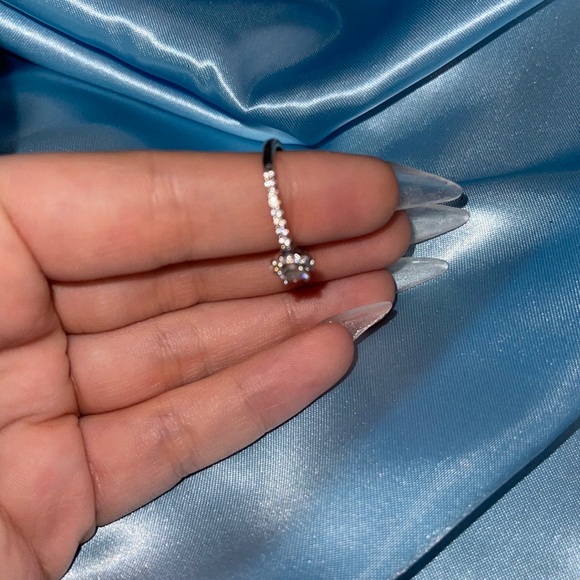 Ring - Picture 5 of 5